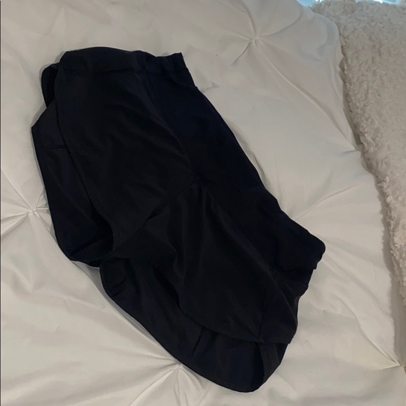 Lululemon Speed Up Short *2.5” - Picture 2 of 3